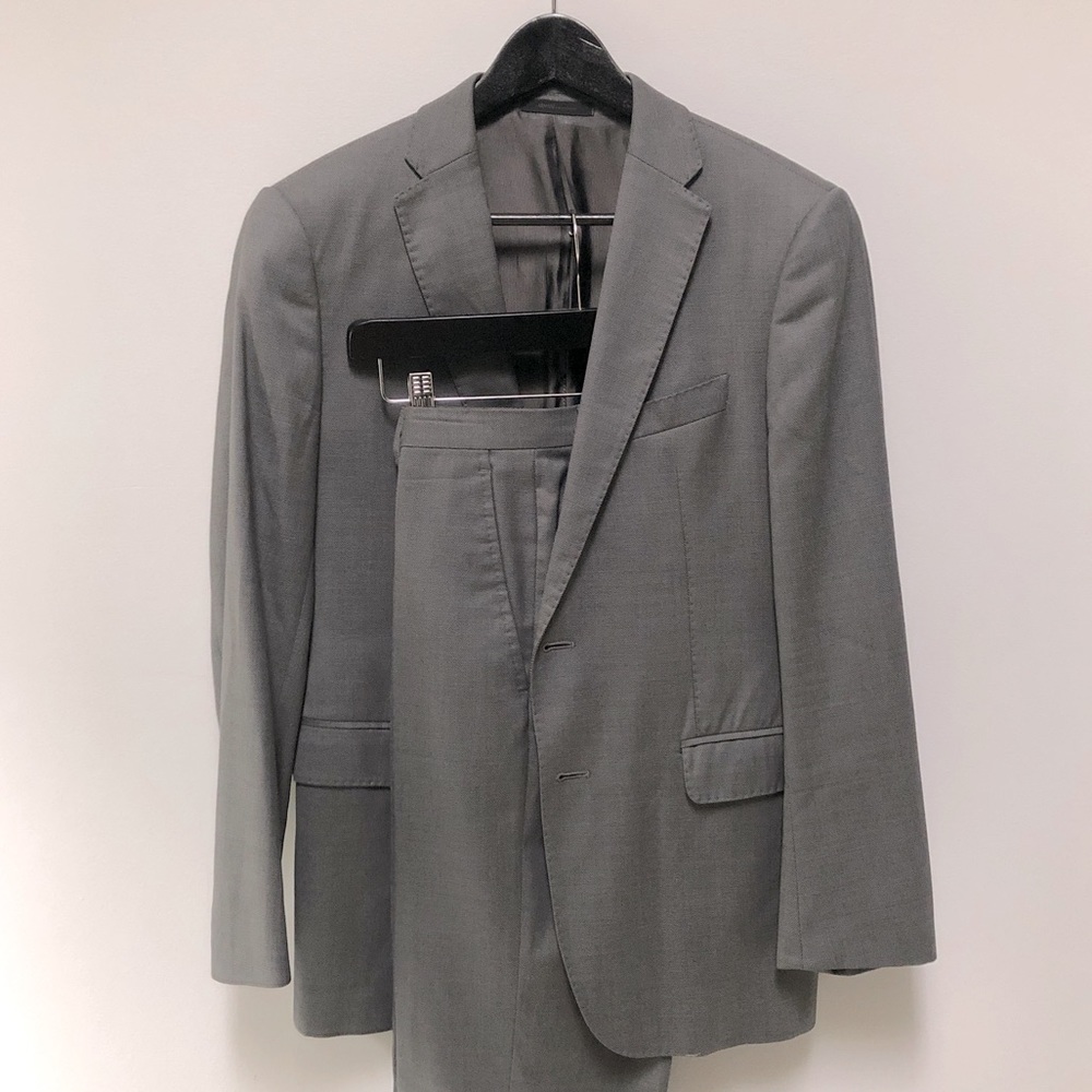 Armani Collezioni Lana Wool Grey Suit